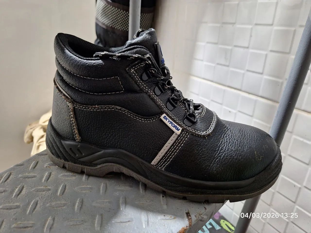 Bota de segurança  - Foto 3