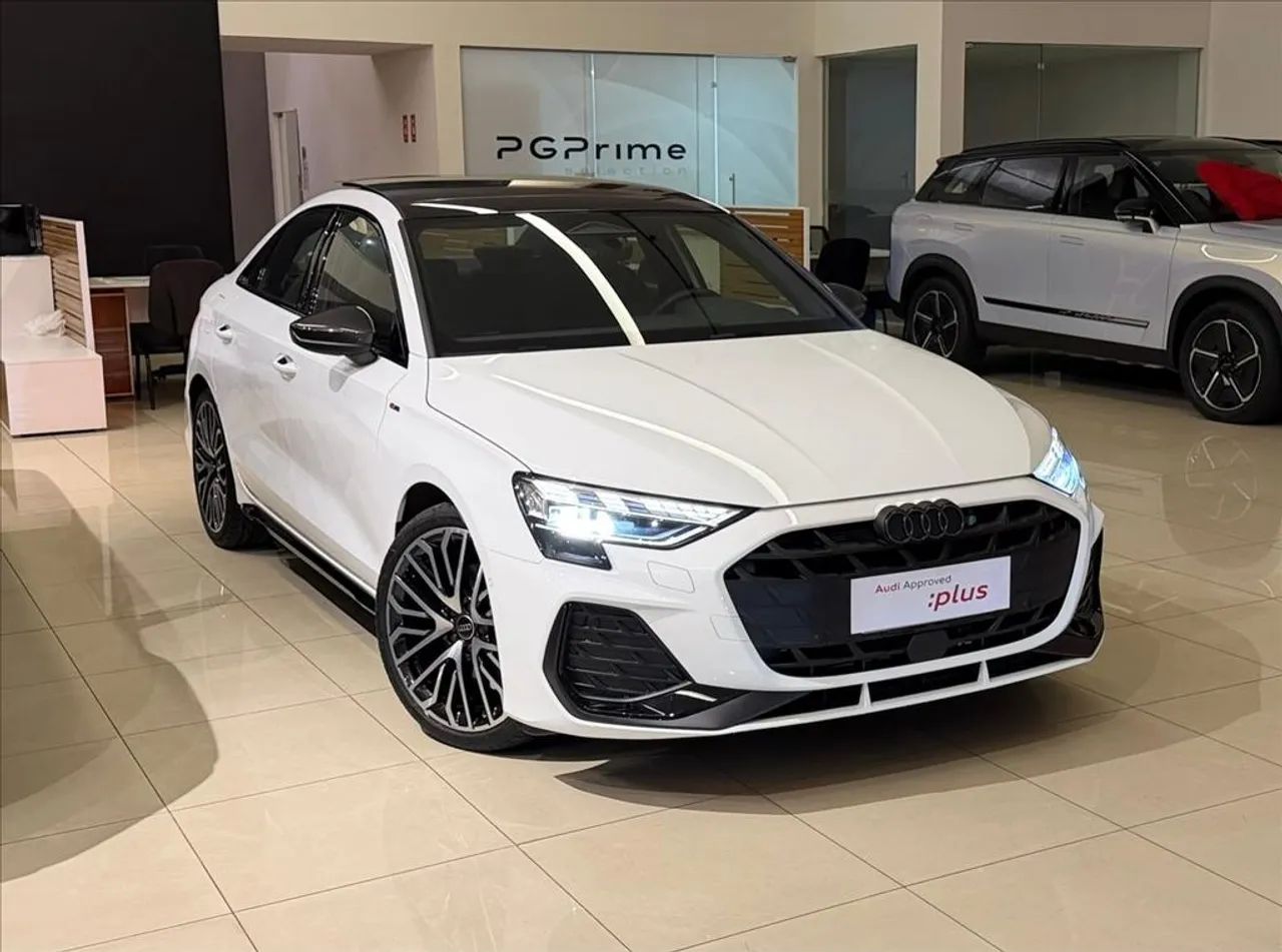 Audi A3 Sed. Perform. Black 2.0 TFSI S-tronic 2026