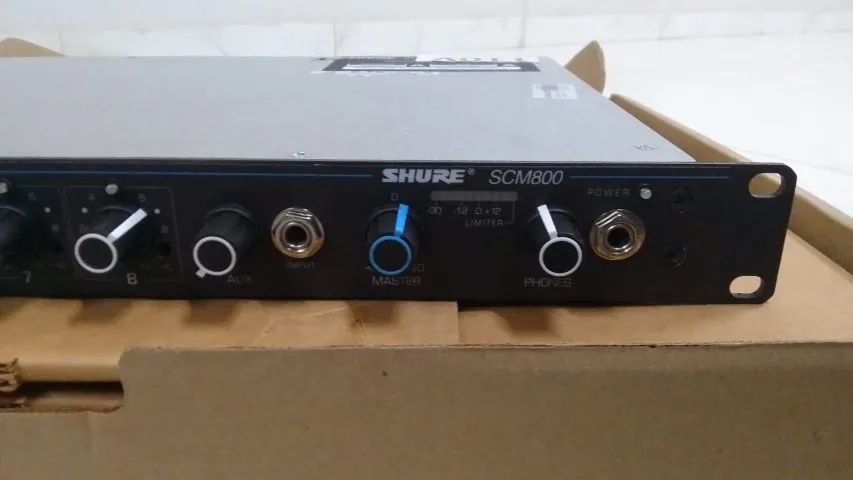  Shure SCM800 misturador de microfone de oito canais usado