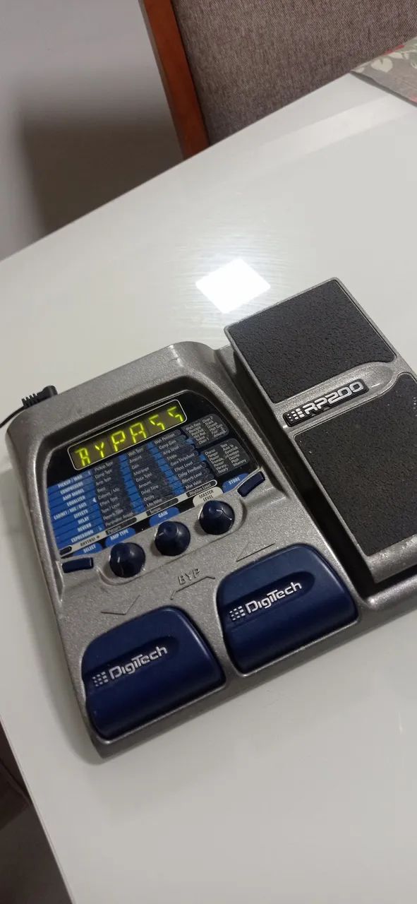 Pedaleira Digitech RP200 - Foto 5