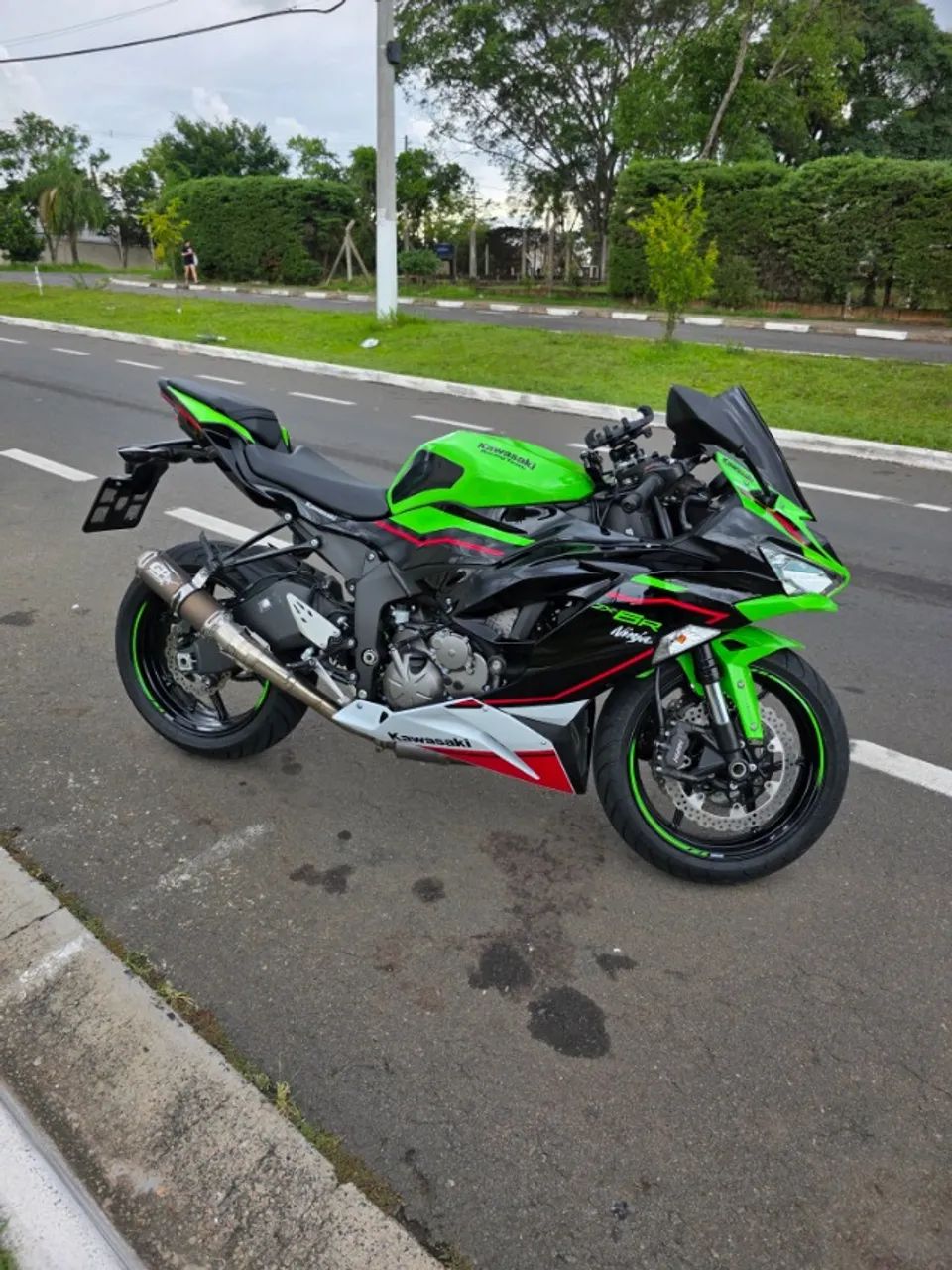 Kawasaki Zx-6r 636cc 2022 - 1491200714 | OLX