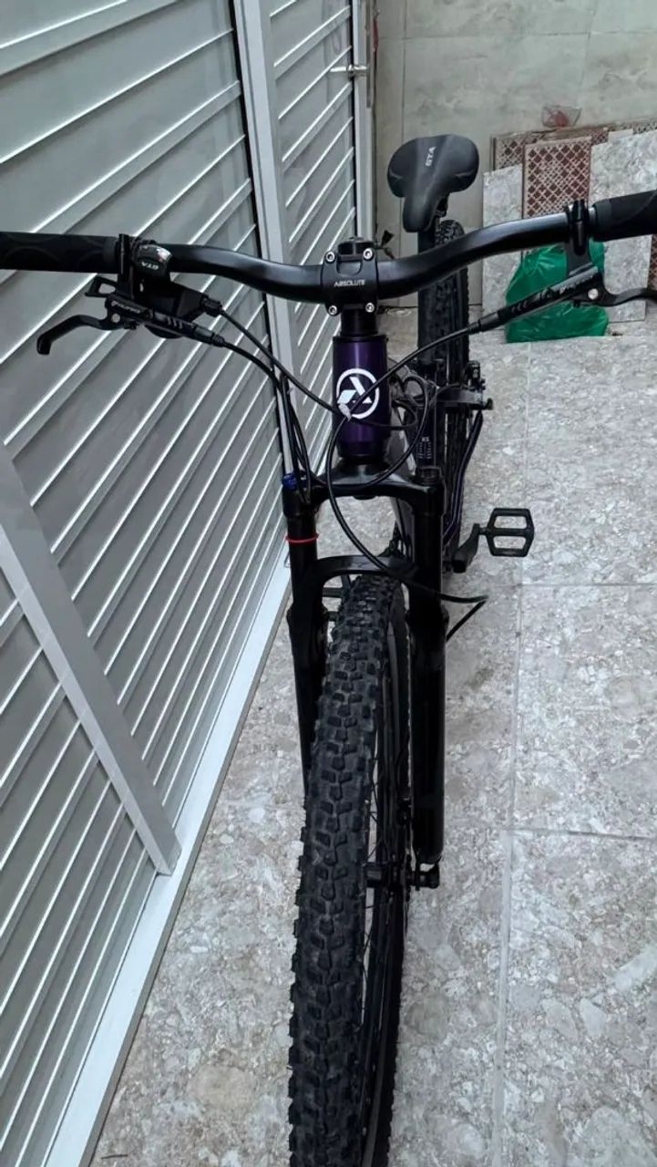 Bicicleta Absolute Nero 5 Aro 29. - Foto 2