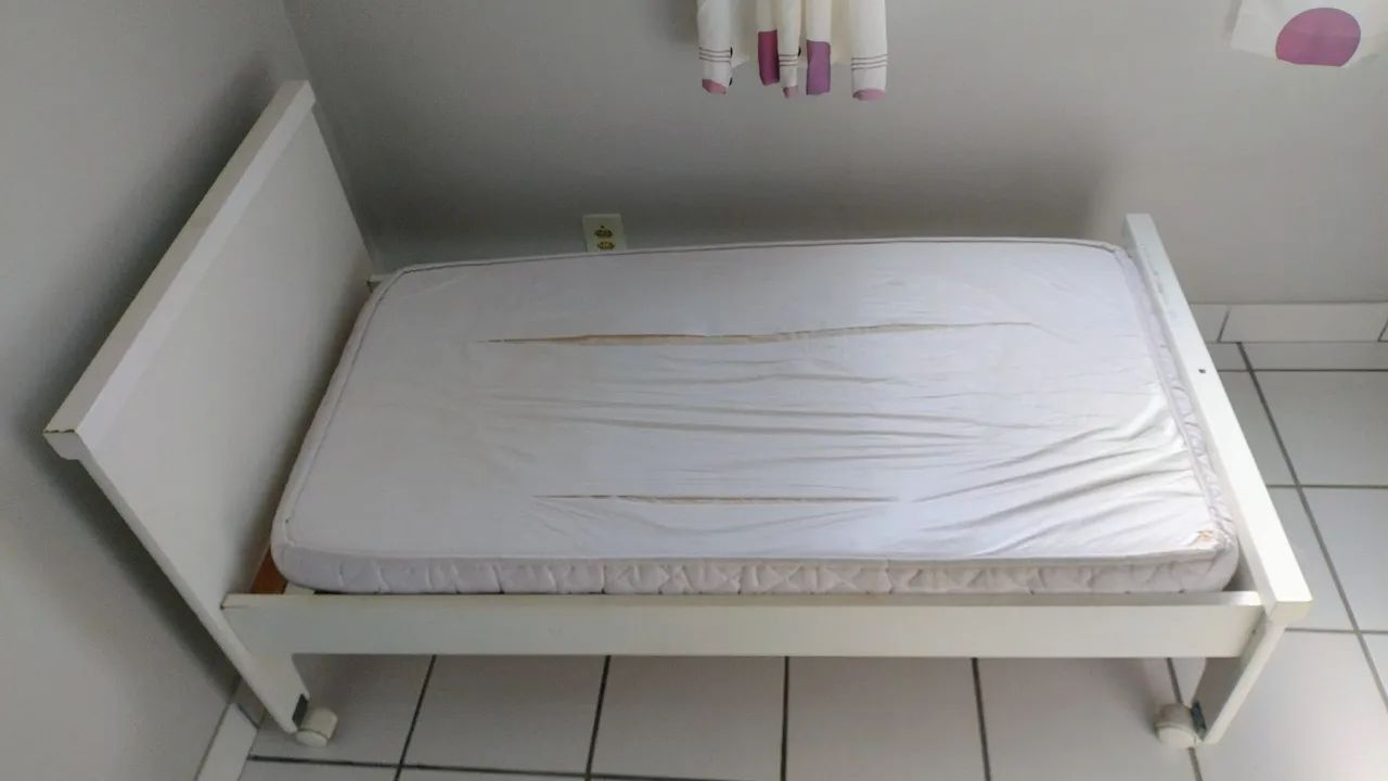 Mini cama com colchão  - Foto 3