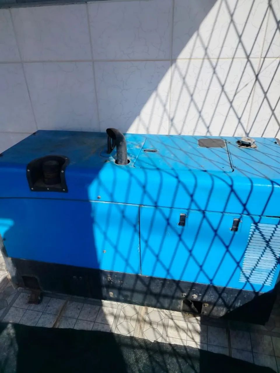 Moto soldadora e ferramentas de oficina  - Foto 2