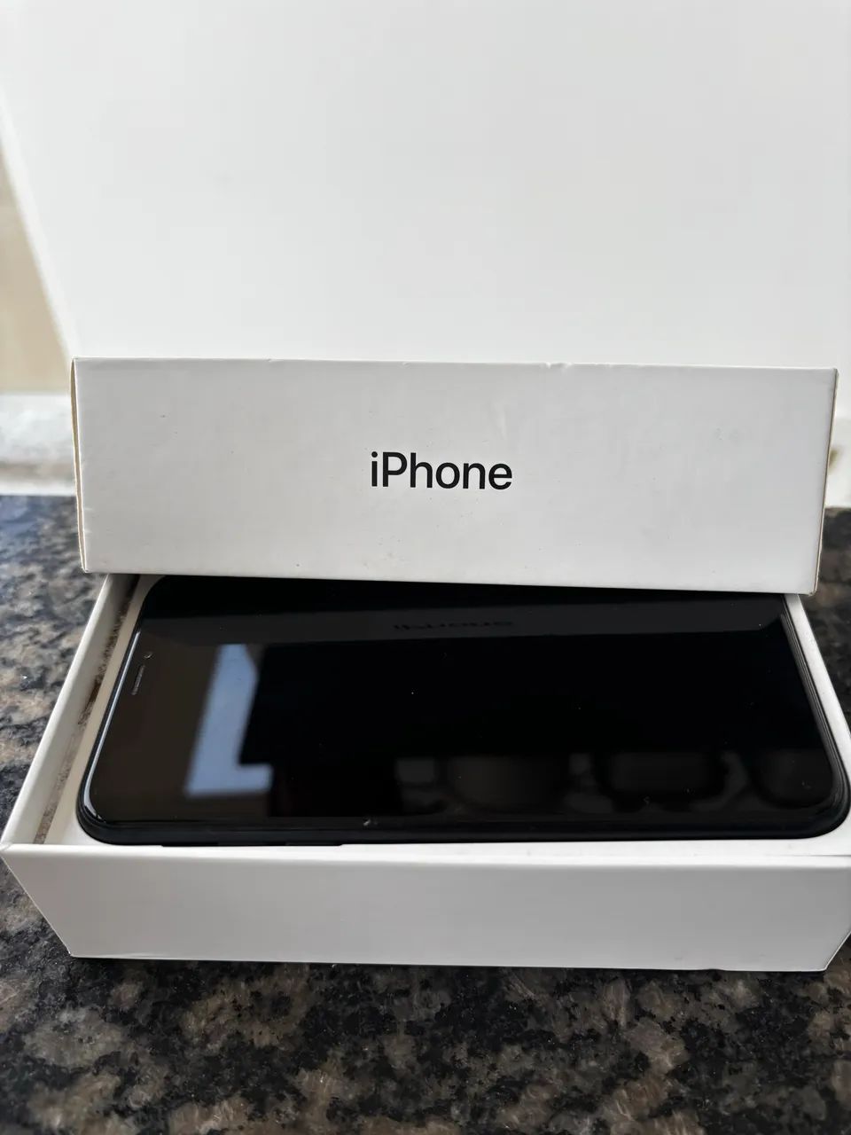 Apple iPhone XR 64 Gb - Preto Usado + Cabo Lightning. (Usado) - Foto 2
