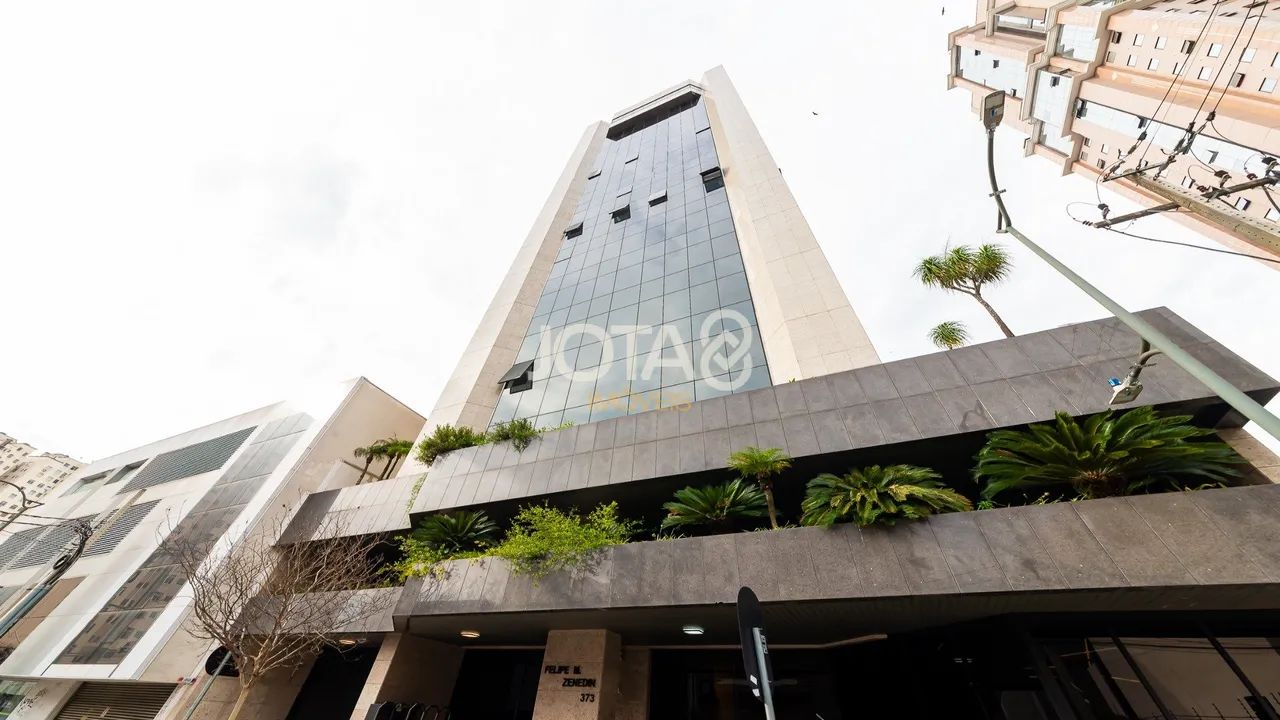 EXCELENTE SALA COMERCIAL NO CENTRO! Excelente Sala Comercial No Centro - J8 Imóveis - Foto 2