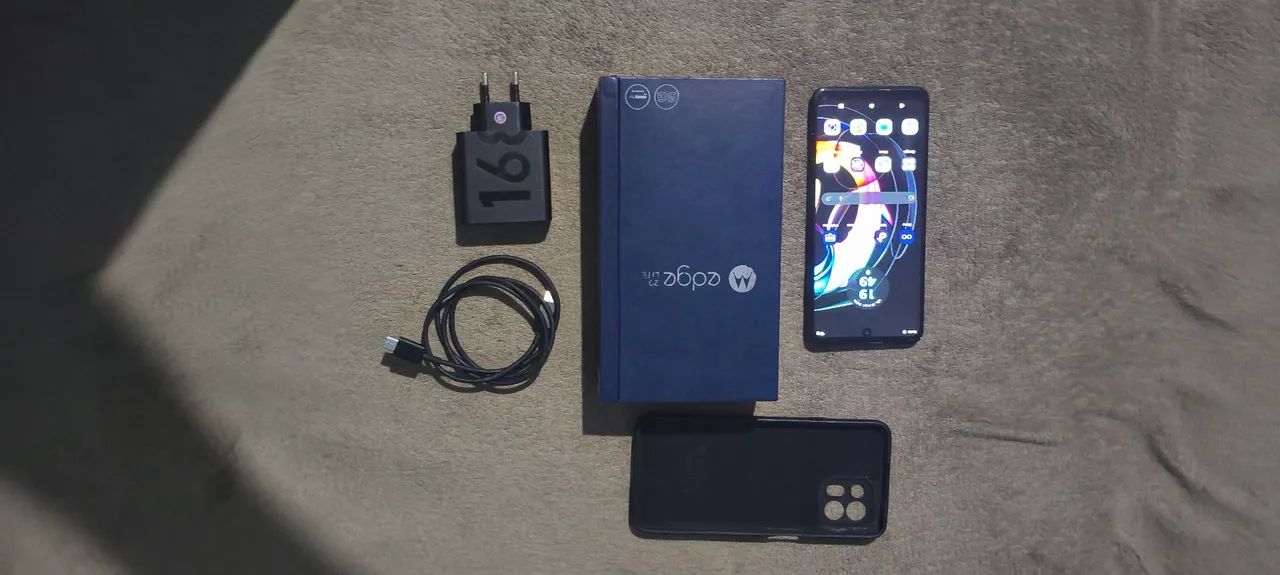 Moto Edge 20 lite 5G - Foto 2