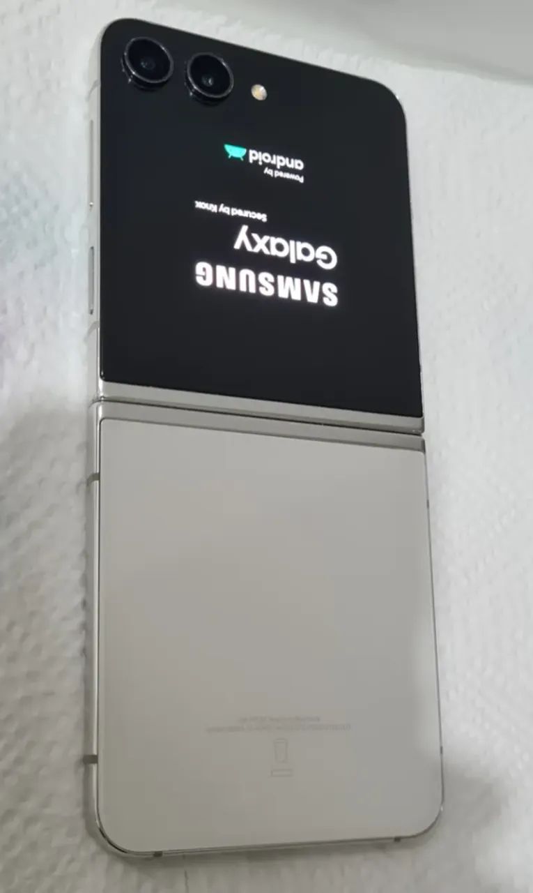 Z flip 5 512 GB conservado! Oportunidade para hoje ! barato