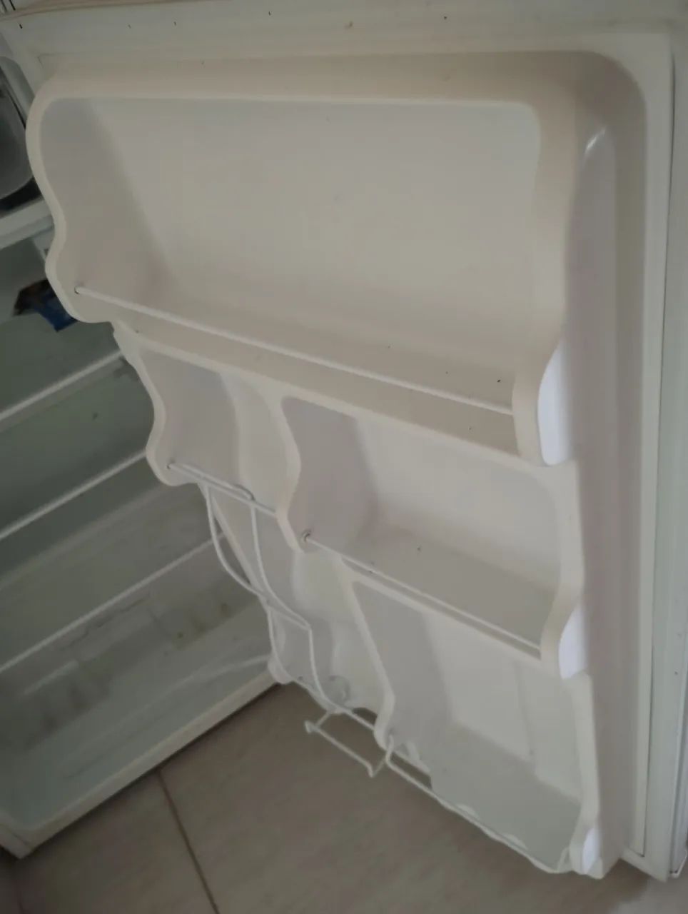 FRIGOBAR MIDEA ? 93 LITROS! - Foto 3