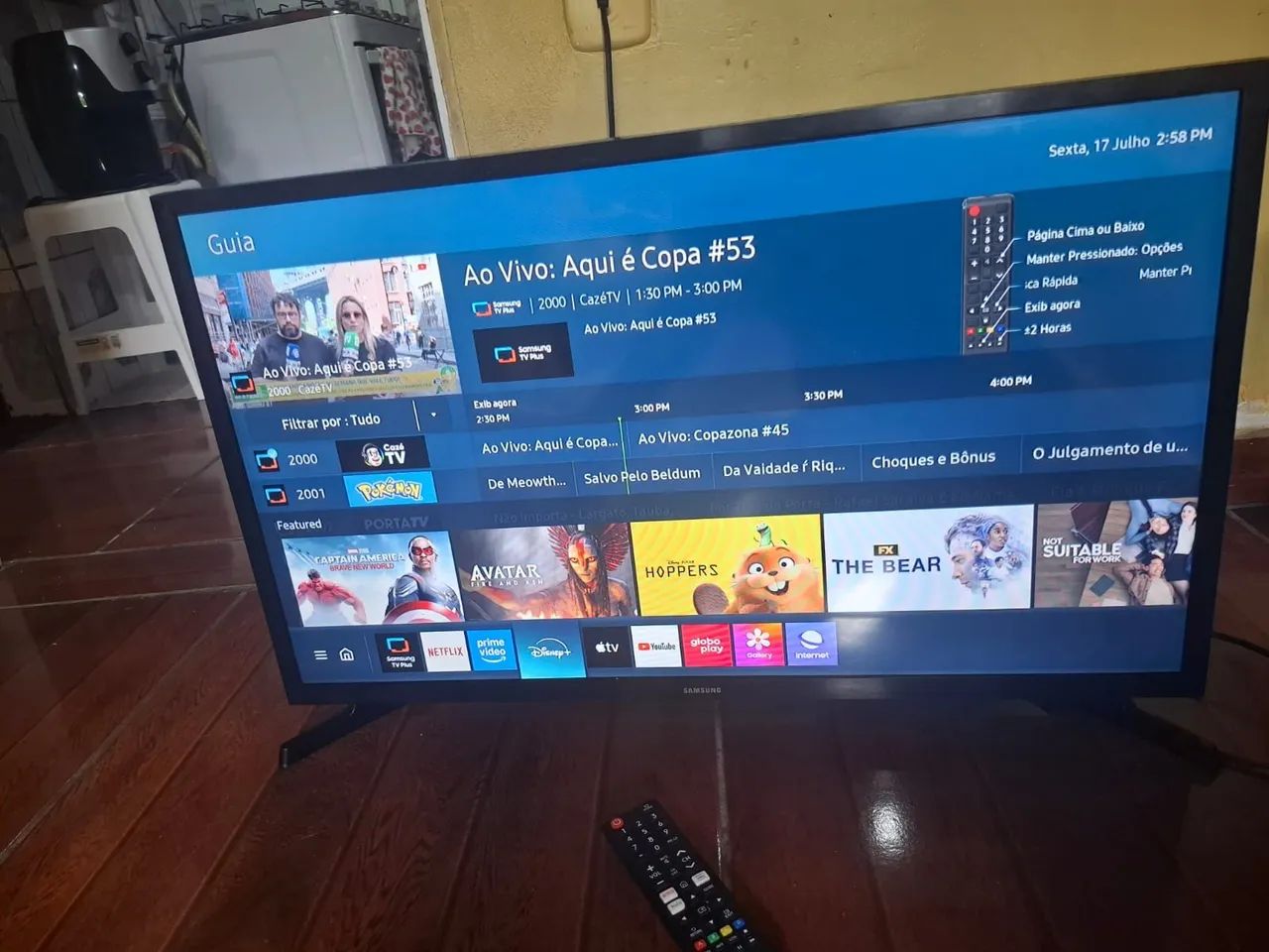 Tv smart Samsung 'Tizen 32 polegadas Acompanha pezinho controle faço entrega  - Foto 3