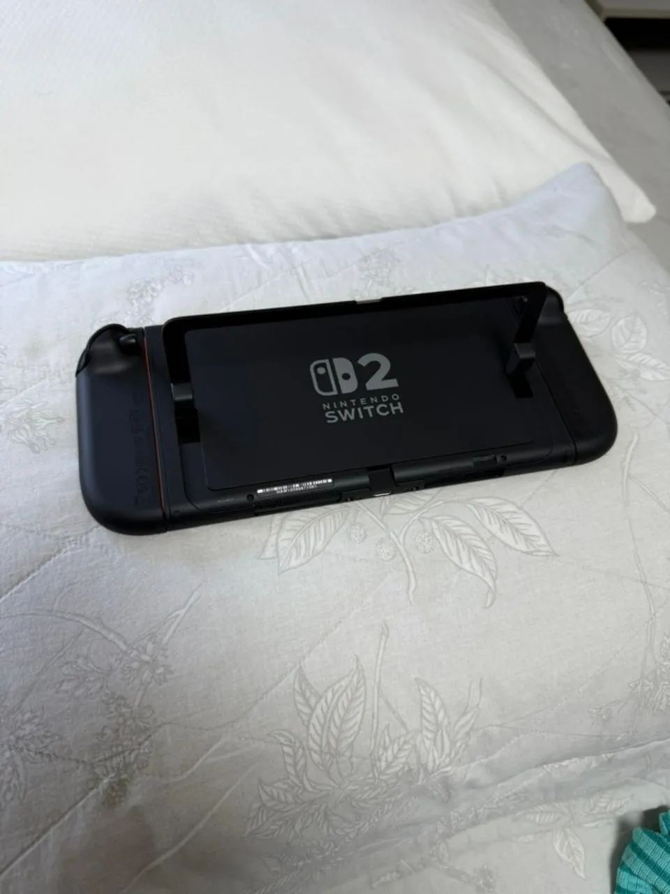 Nintendo Switch 2 + Controles  - Foto 4