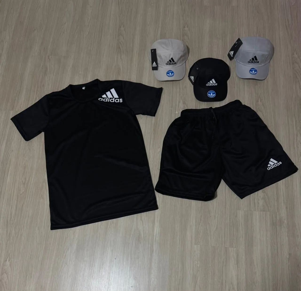Roupas e acessórios  - Foto 3