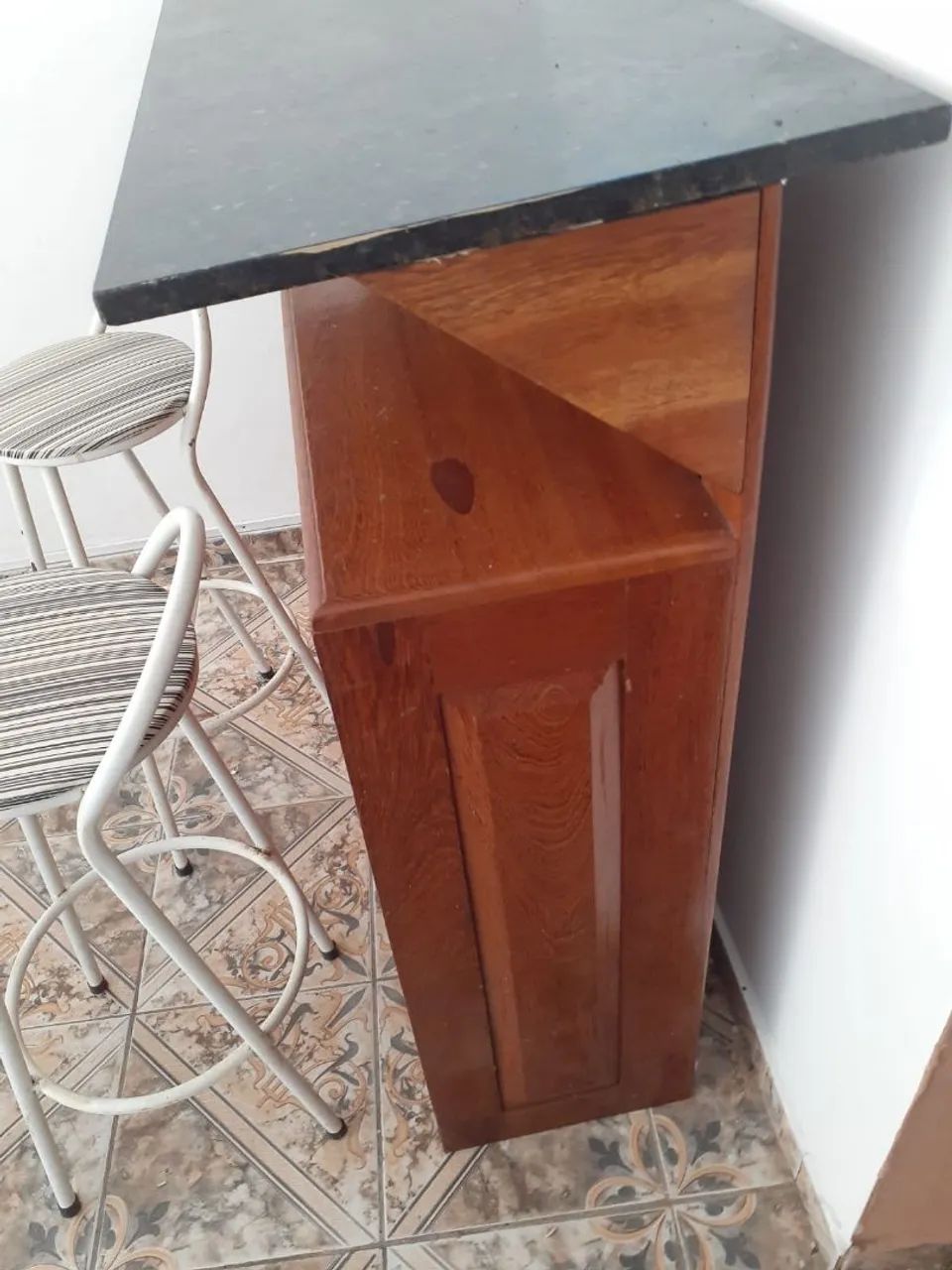 rack angelim com pedra mármore e duas  baktas - Foto 2