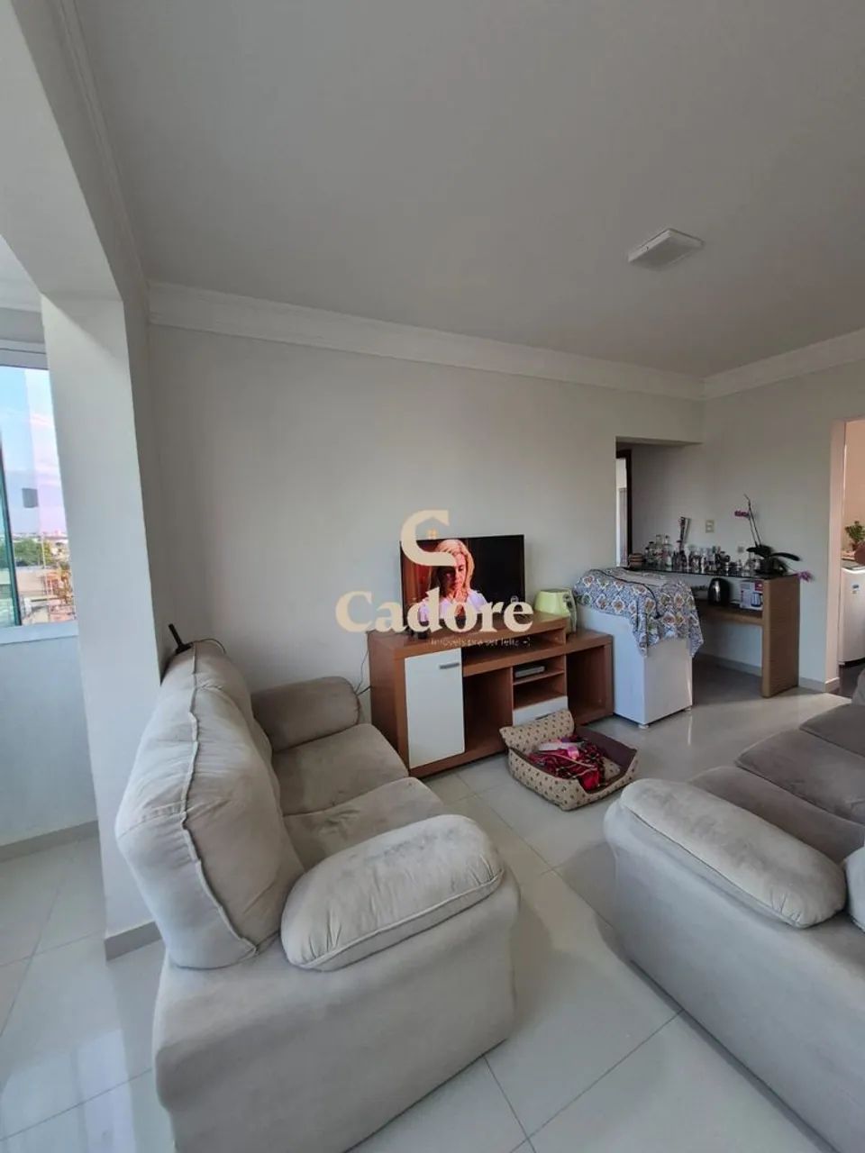 Apartamento 56m² no Saraiva com 2 Sacadas - Foto 2