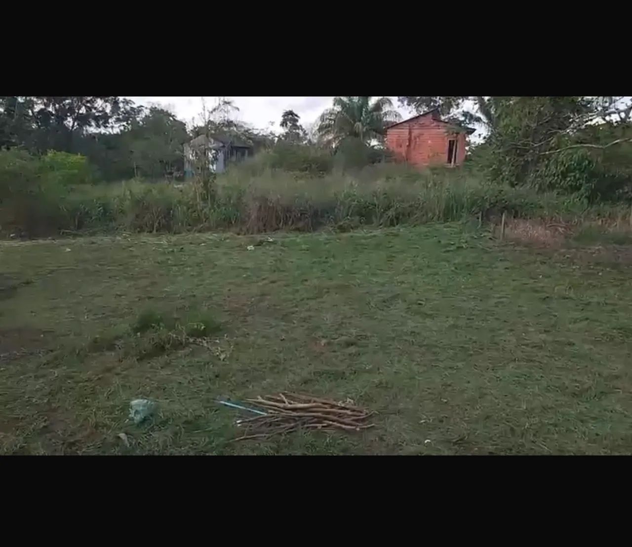 VENDO !! !!  TERRENO 10X25 COM Documento ? No Bairro Panorama Rio Branco