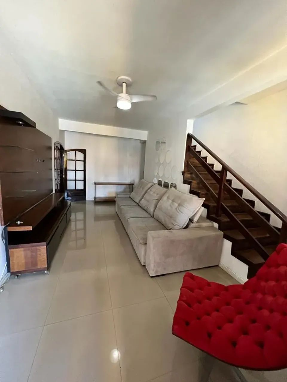 Casa com 2 quartos, piscina, garagem e terraço. - Foto 2
