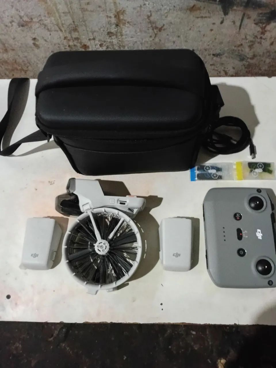 Drone dji flip com 2 baterias e beg de transporte novinho - Foto 4