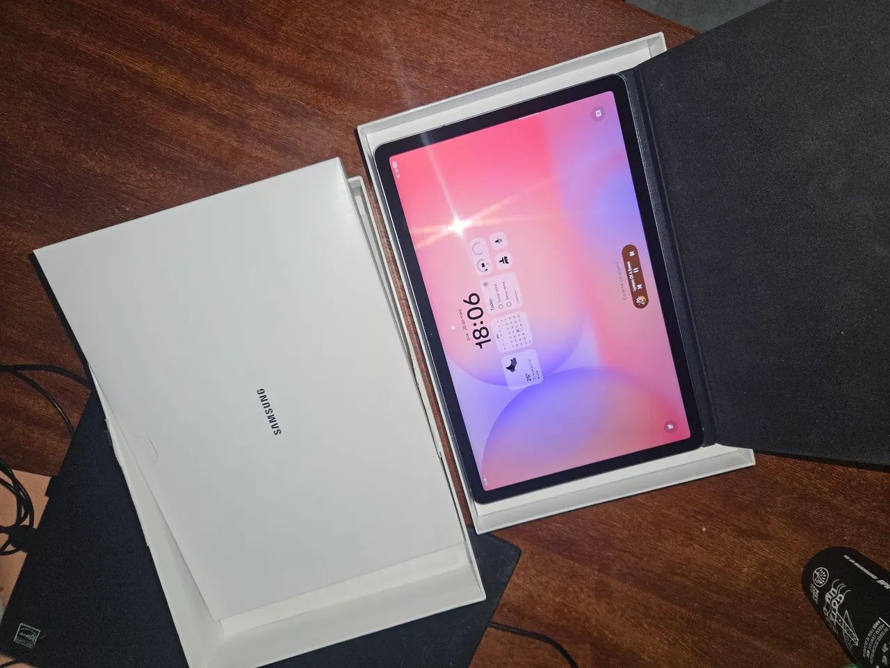 Galaxy Tab S10 Lite Impecável - Sem Marcas de Uso! - Foto 2