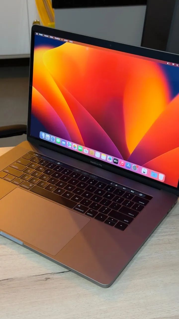 MacBook Pro 2017 15 Pol. 16GB Ram | Intel Core i7 | 512GB SSD MacBook Pro 2017 15 Pol. 16GB Ram | Intel Core i7 | 512GB SSD
