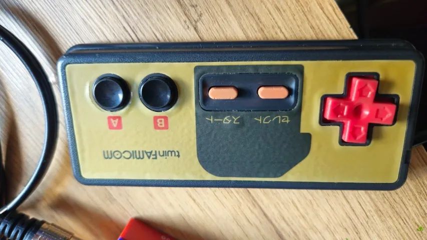 Nintendo Twin Famicom - Foto 2
