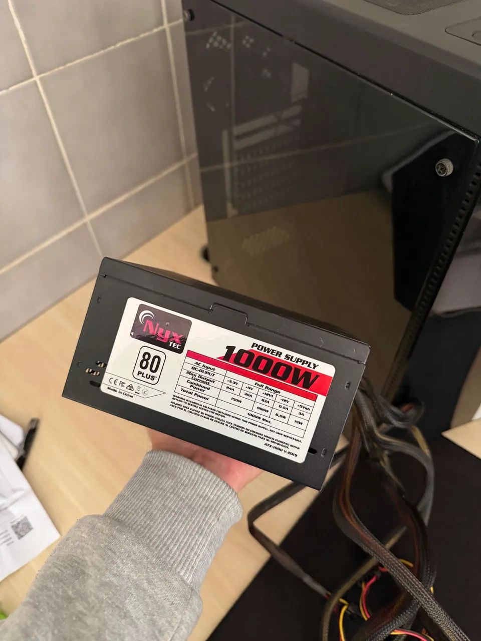 fonte 1000w 80 plus conservada