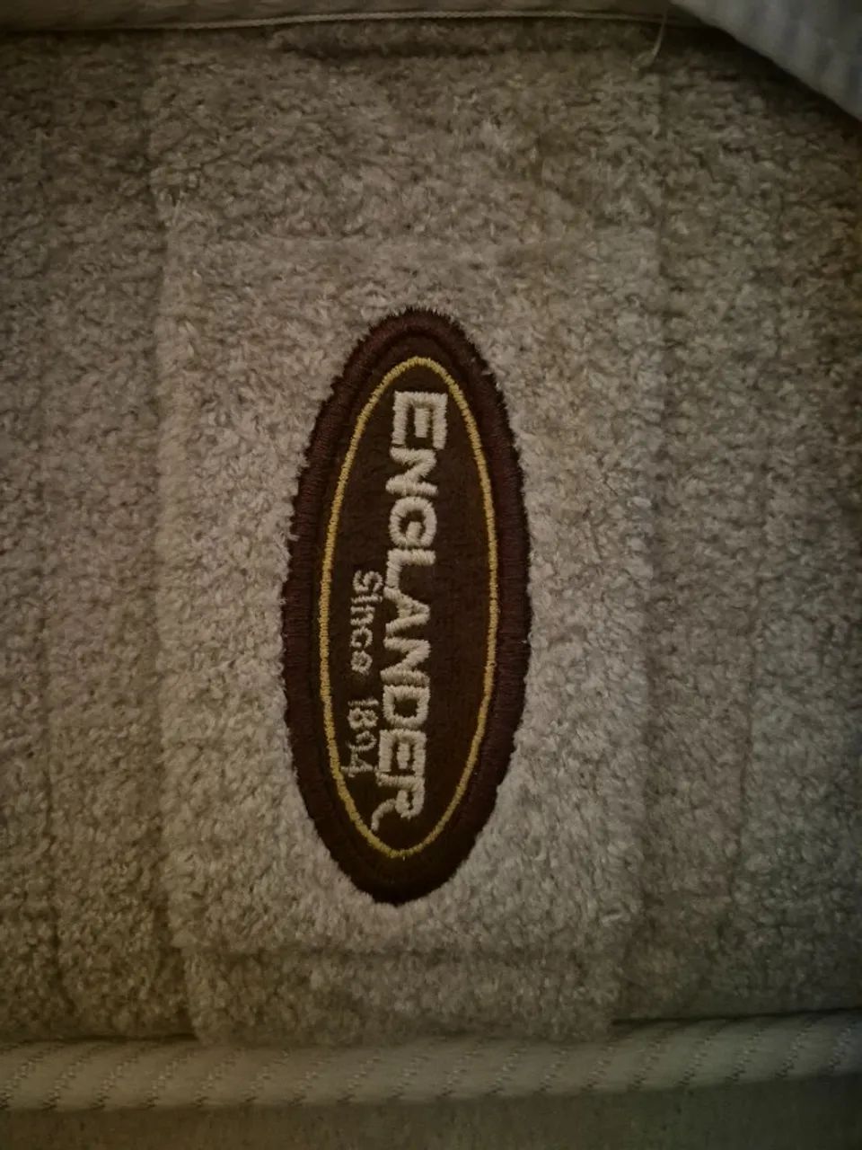 Cama box Englander com cabeceira capitonê - Foto 3
