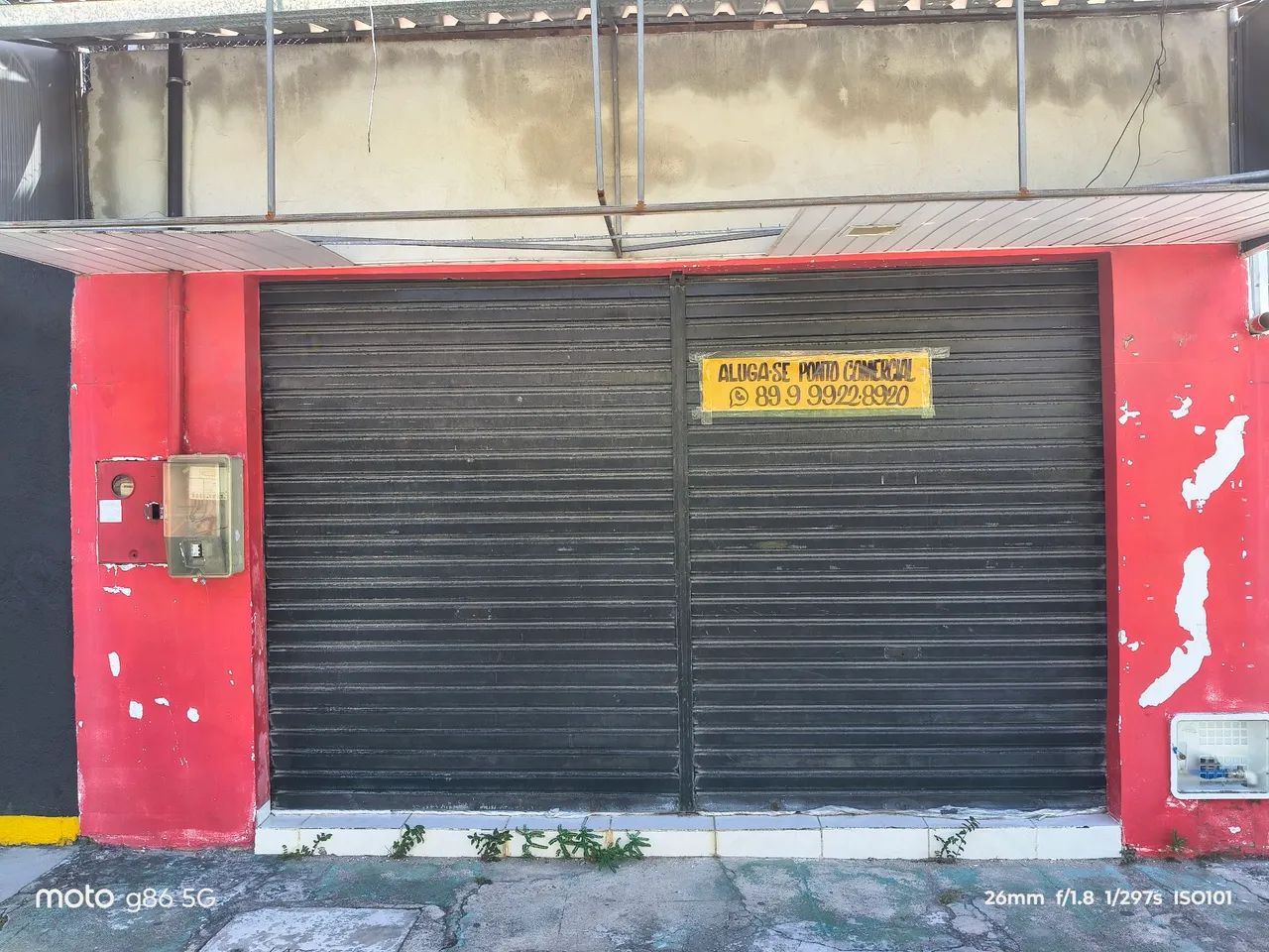 Ponto comercial na rua General Caiado de Castro