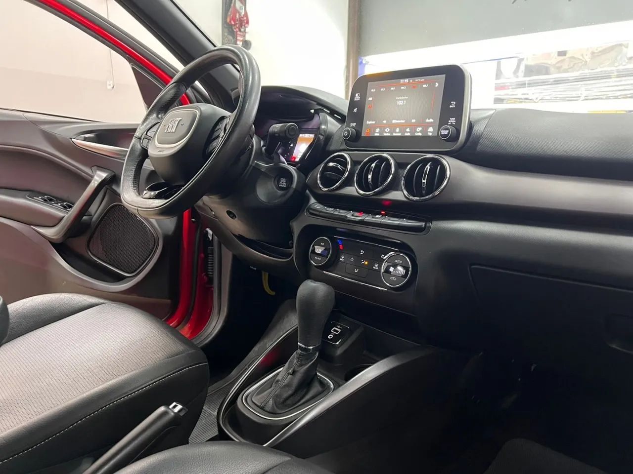 Fiat Cronos Precision 1.8 16V Flex Aut. 2024 - Foto 2