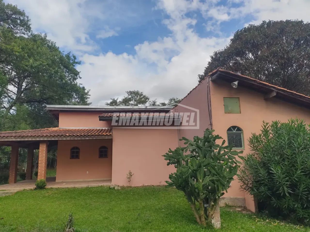 Casa á venda em Araçoiaba da Serra