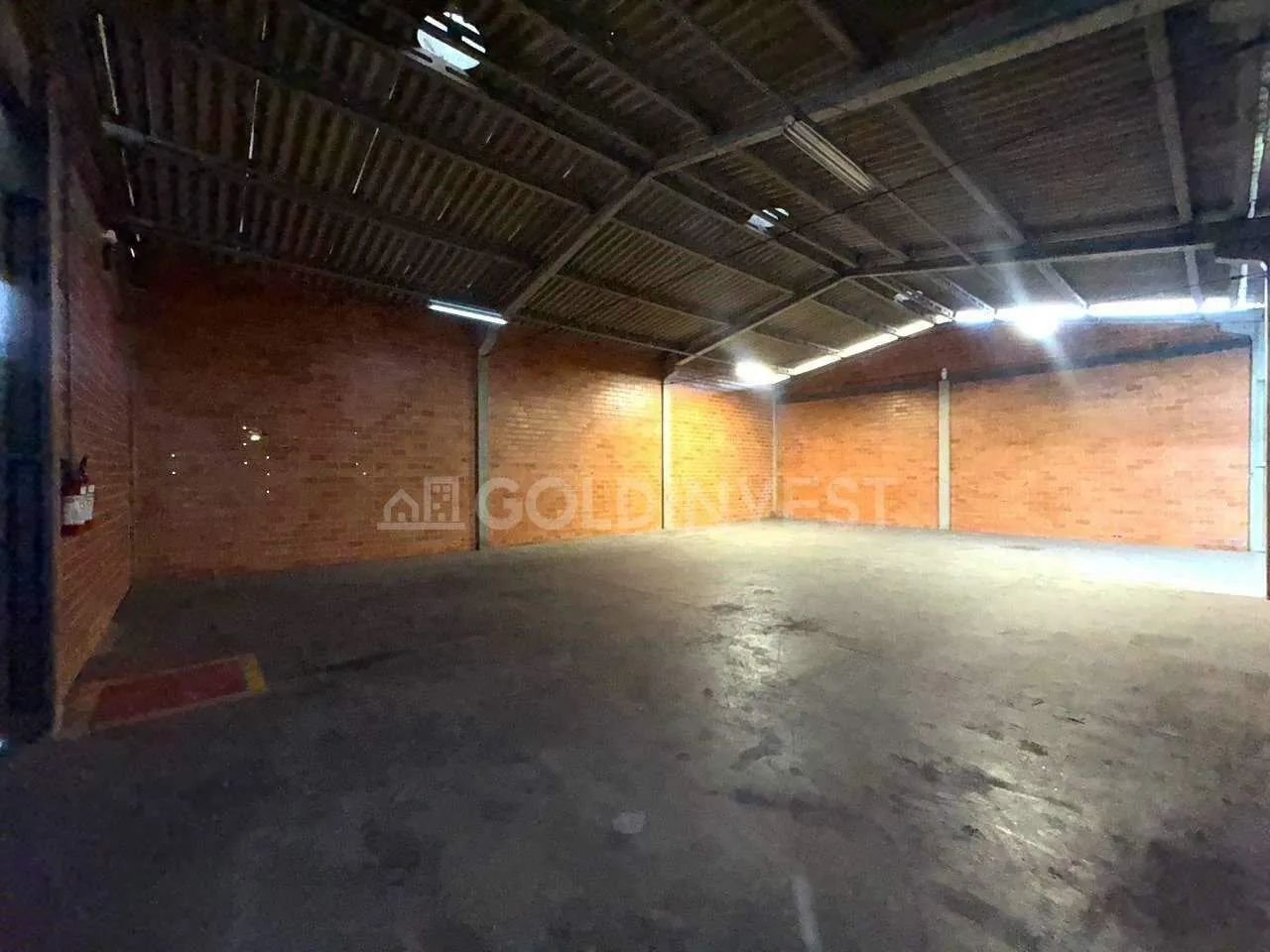 Galpão com 1.100m² no Centro de Guabiruba!!! - Foto 4