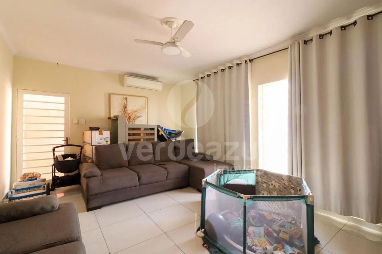Casa com , 4 quartos e suíte no Taquaral , Campinas.