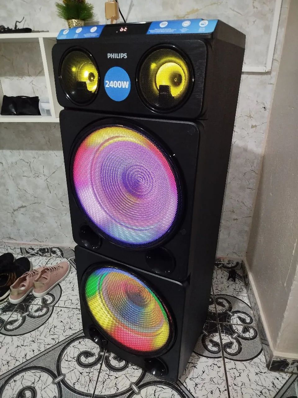 Caixa de som Philips 2400w