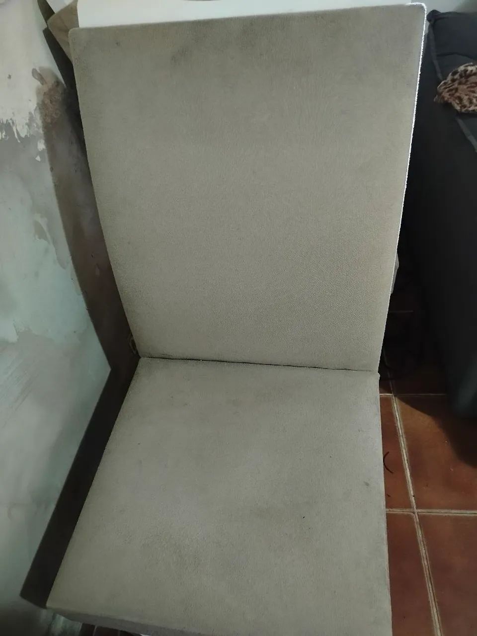 Mesa com 4 Cadeiras - Foto 4