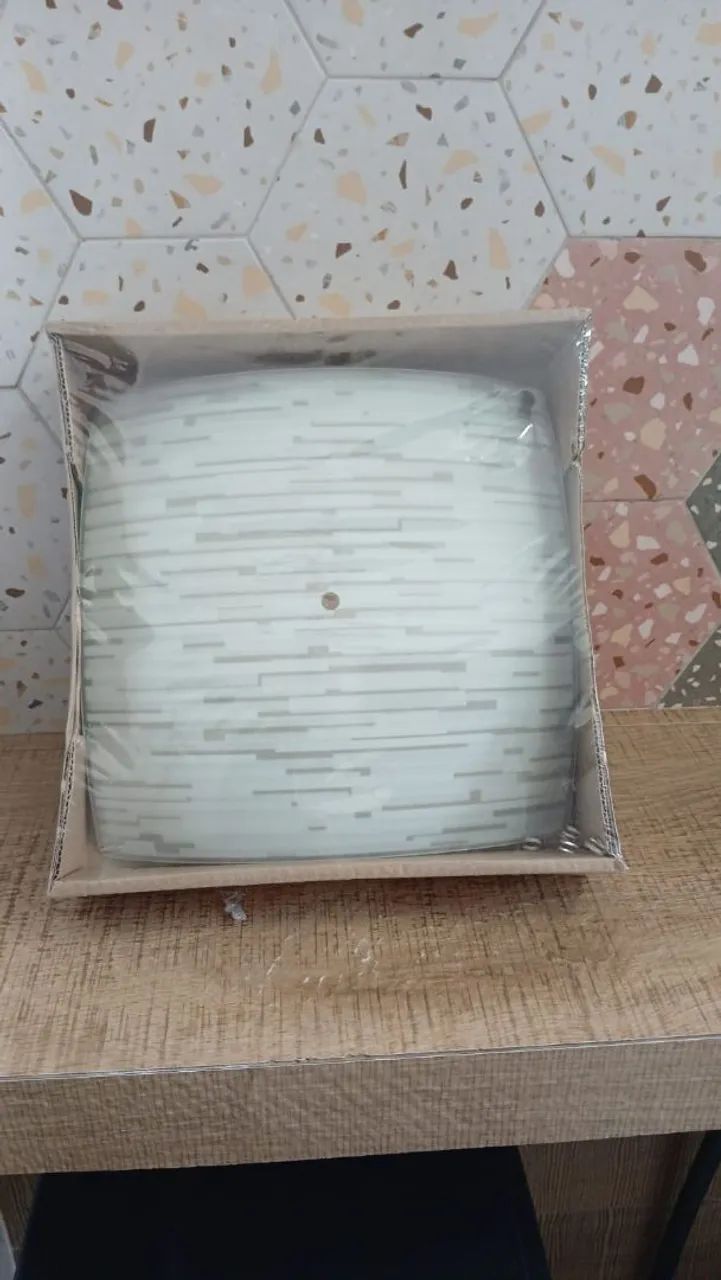 Plafom de teto marca bronzearte  - Foto 2