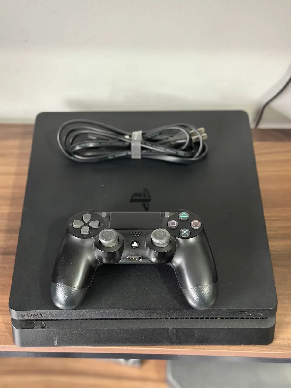 PS4 1TB  - Foto 3