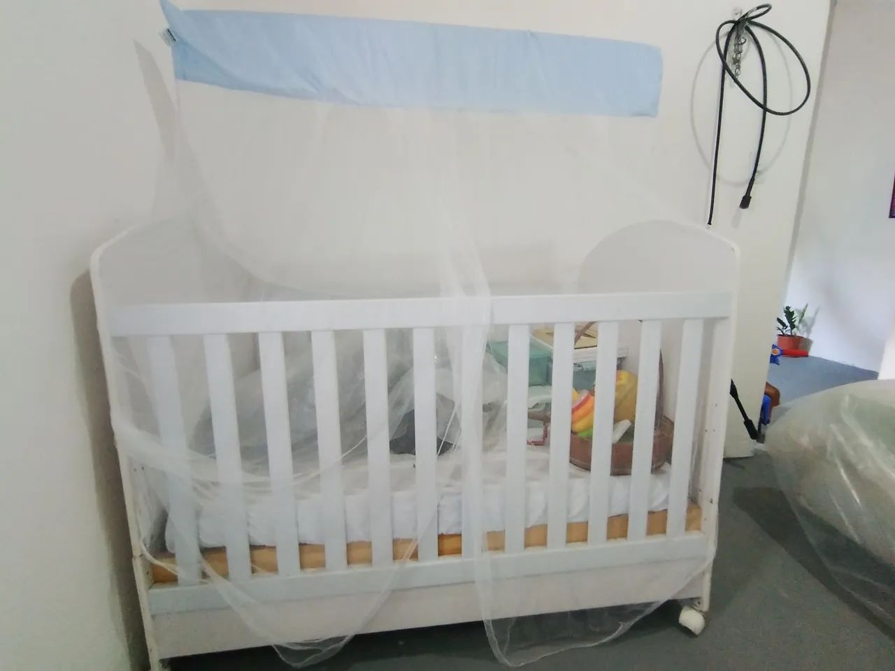 Berço 3 meses de uso - Foto 4