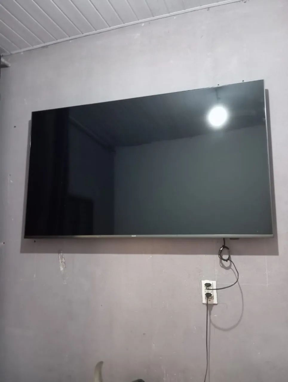 TV Philips smart 65 polegadas 2.800,00 no cartão, faço parcelamento 2.500,00 no pix