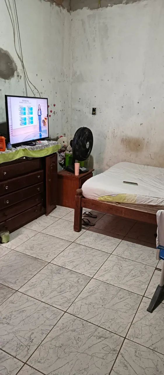 VENDO CASA COM 4/4 - RESIDENCIAL RUI BARATA - Foto 4