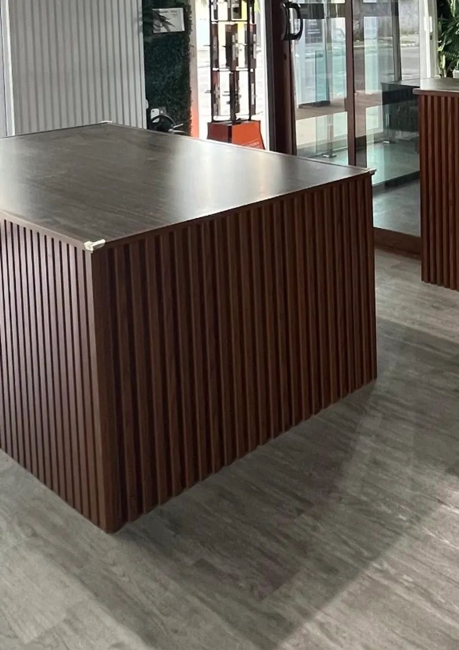 Mesa ripada em alumínio  - Foto 2