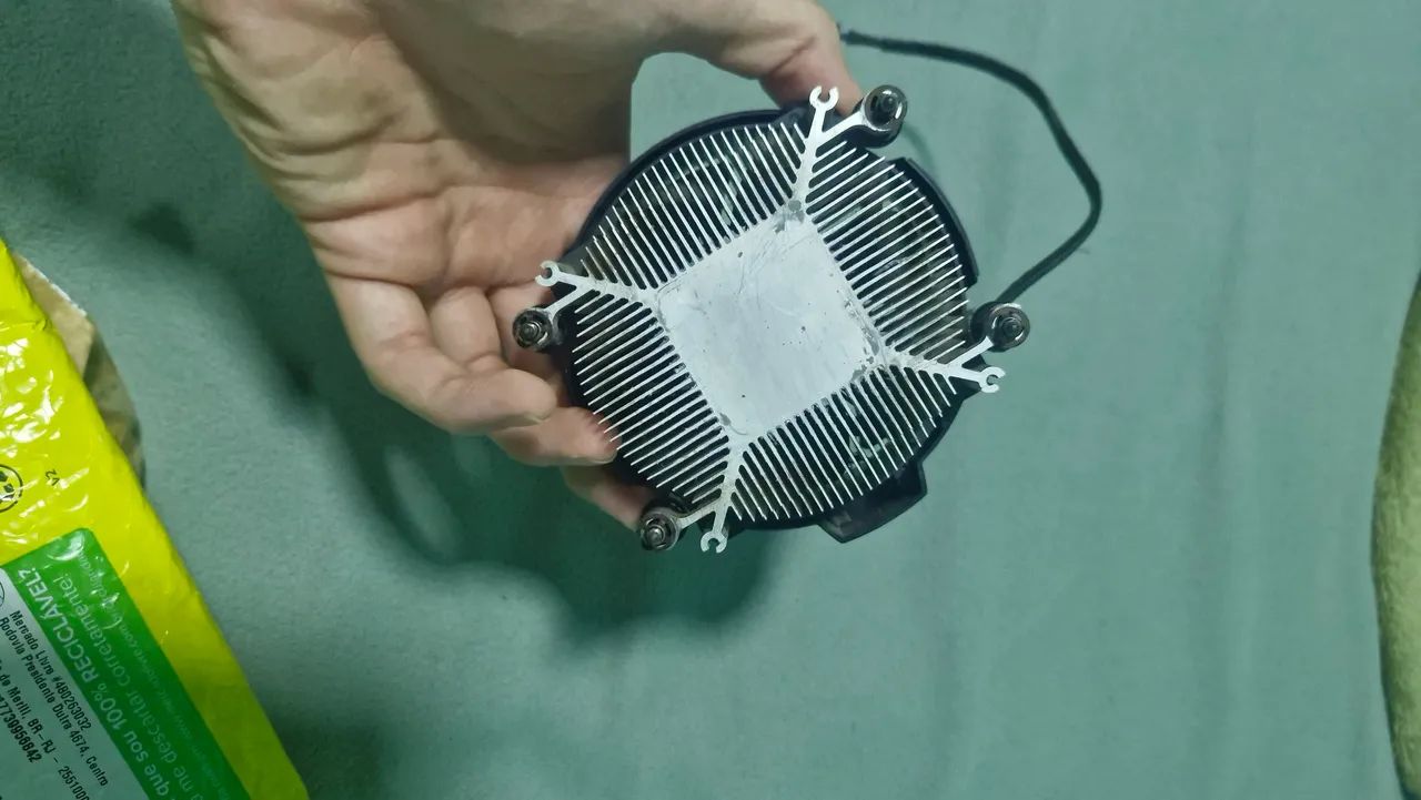 Ryzen 3 3200G - Foto 5