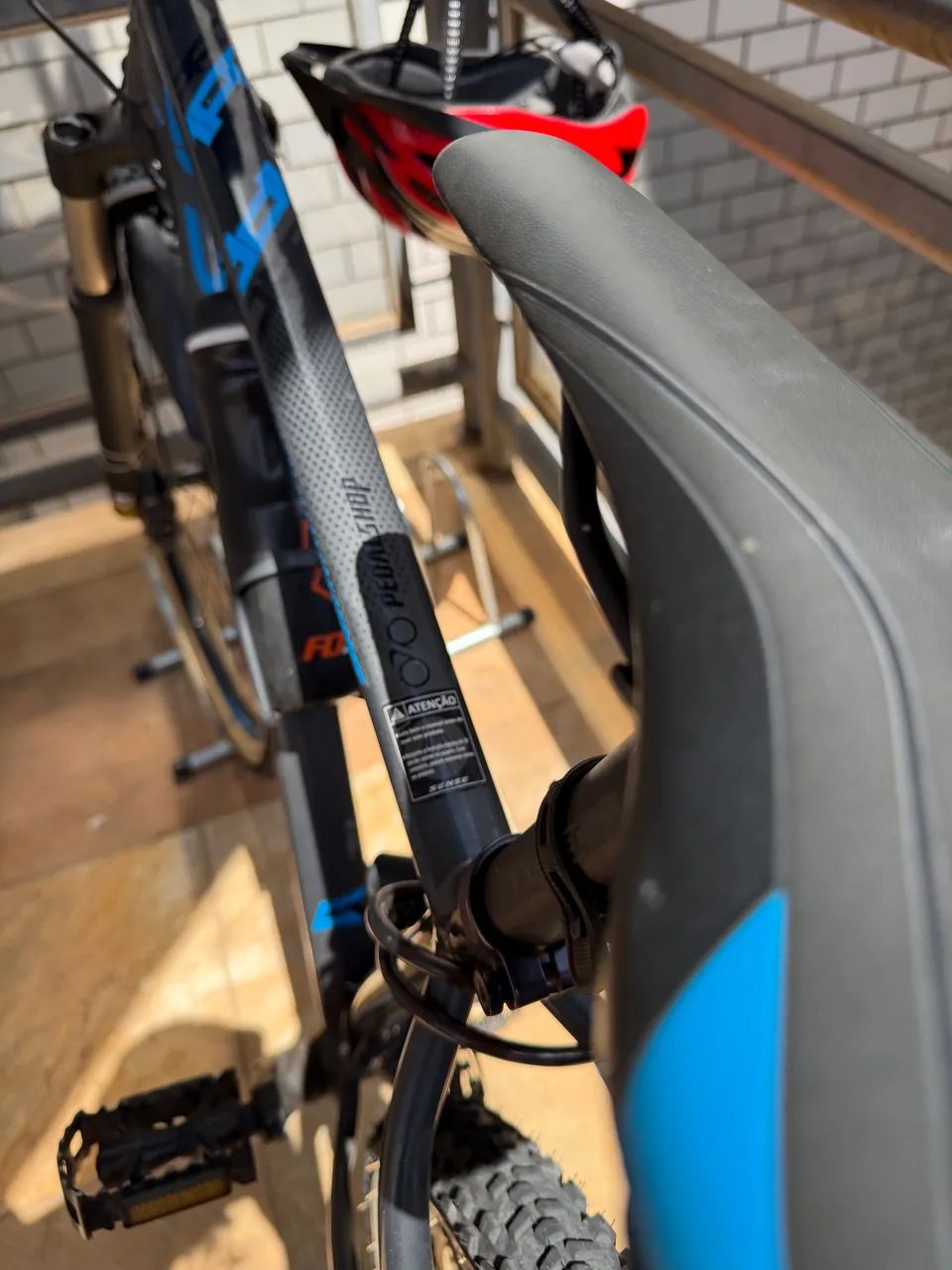 Bike Sense Impact SL (Quadro Superior) + Suspensão a AR - Tam L (19") - Pouco usada - Foto 5