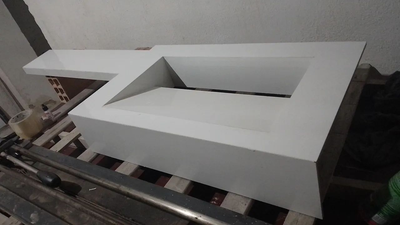 Porcelain Sink422081709223464964