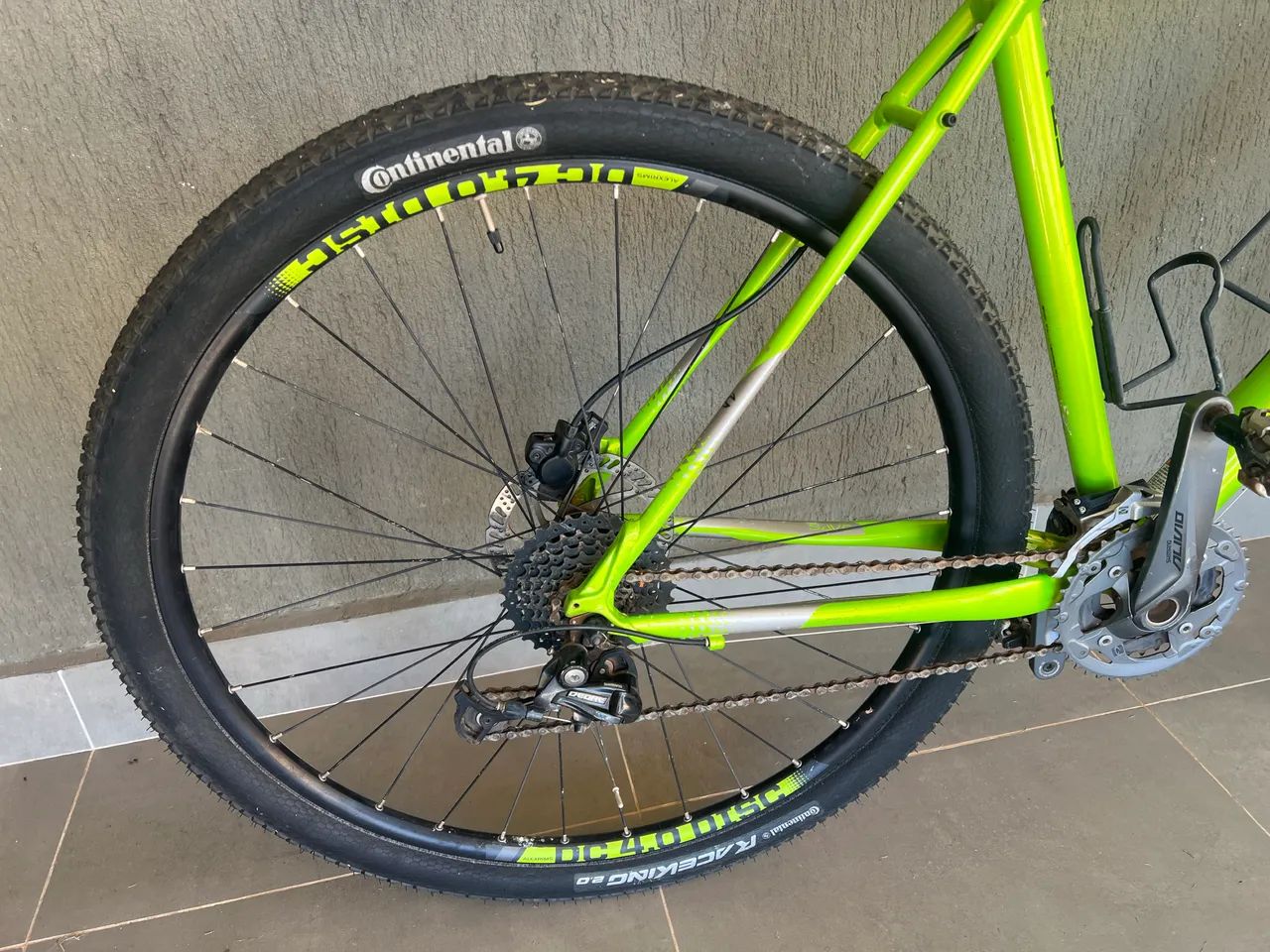 Vendo Bicicleta Mountain bike aro 29 Marca CANNONDALE TRAIL