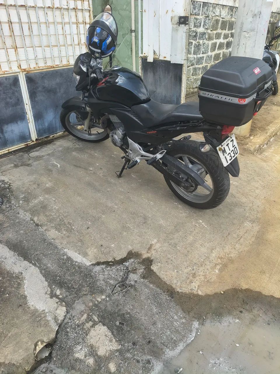 Cb 300 - Foto 2
