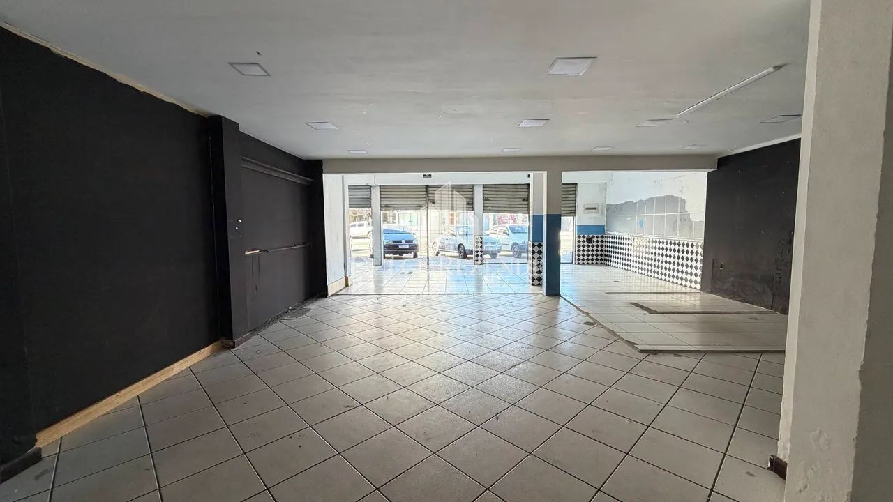 Lojão comercial para locação fixa, 220m², próximo ao Extra. - Foto 4