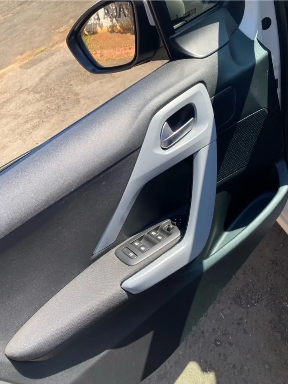 Peugeot 208 Active/active Pack 1.5 Flex 8V 5P 2015 - Foto 3