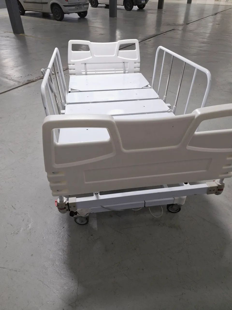 Cama hospitalar motorizada. - Foto 5