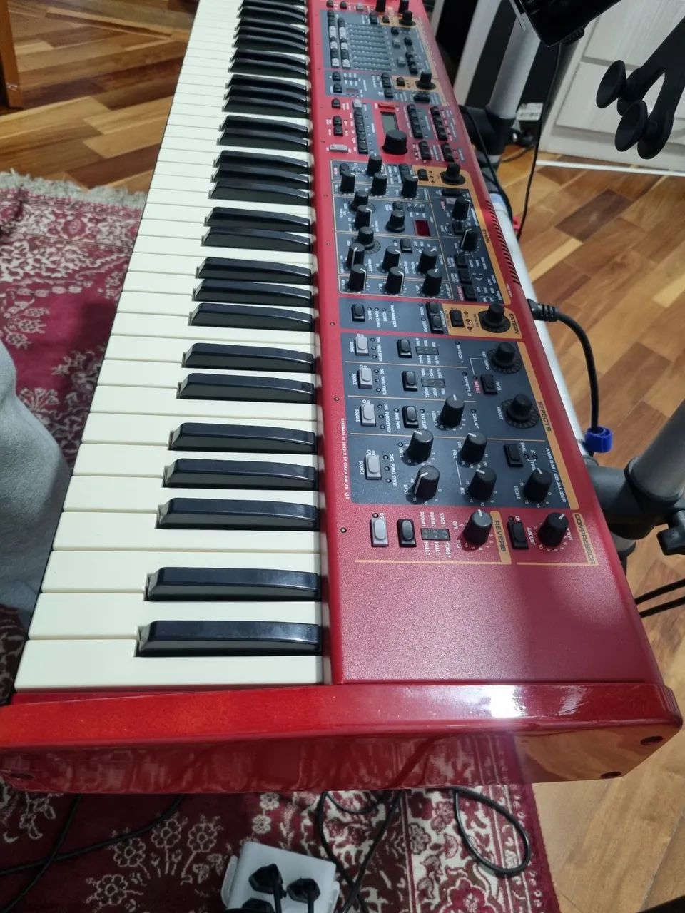 Teclado Nordstage 2 EX 73