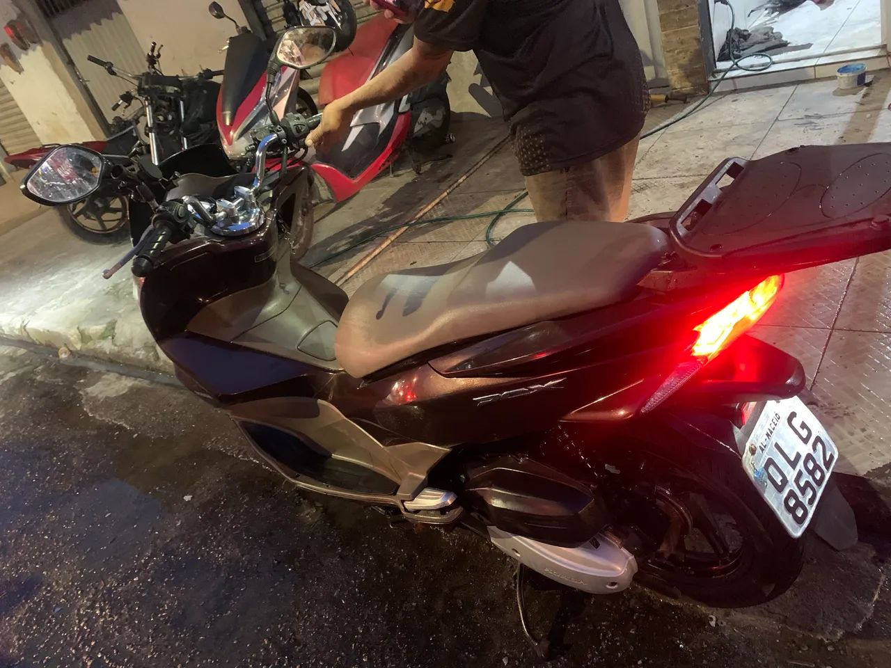 PCX DLX MARROM  - Foto 4