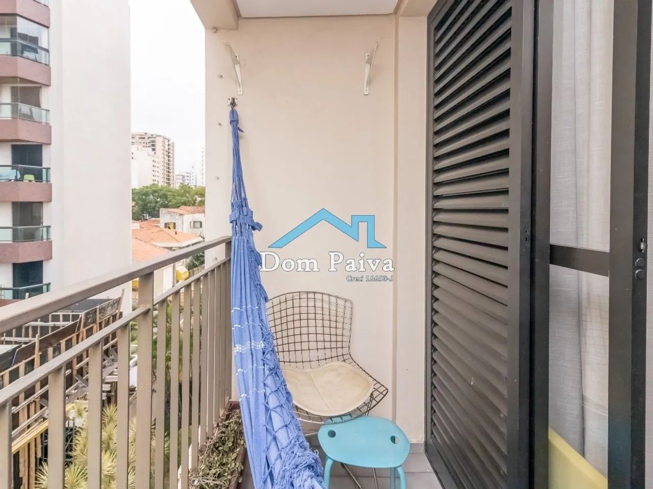 Apartamento amplo em Mirandópolis com 3 dormitórios, suíte e 2 vagas - Foto 3